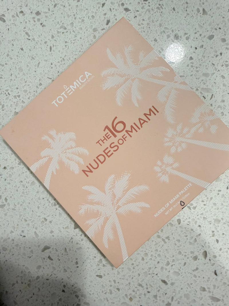 totemica-  The 16 Nudes Of Miami Palette